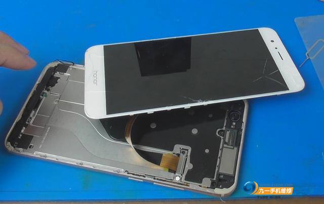 关于华为手机换屏要多少钱的信息-第2张图片-太平洋在线下载