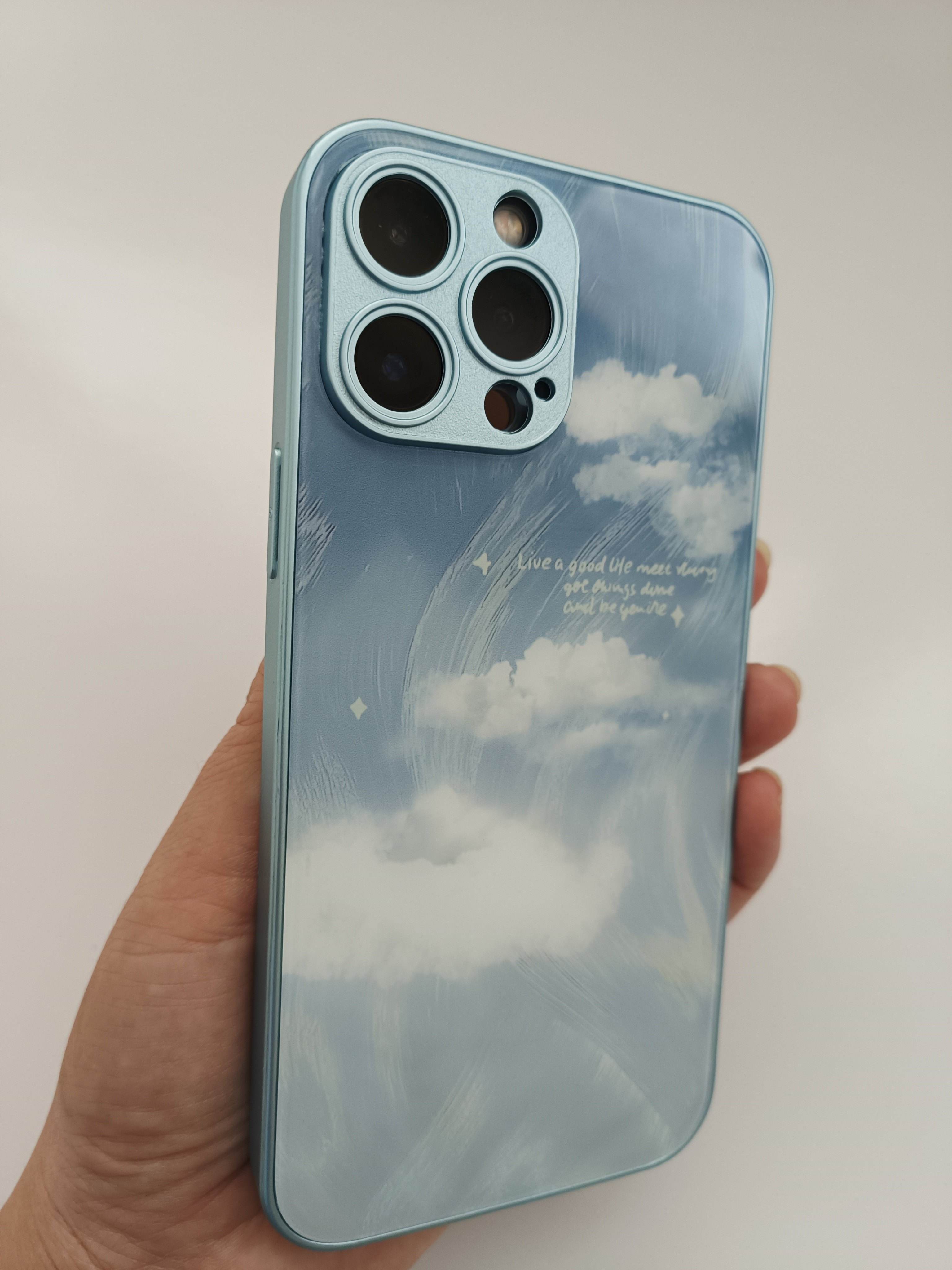 苹果白云版(iphone白云壁纸)-第1张图片-QuickQ官网